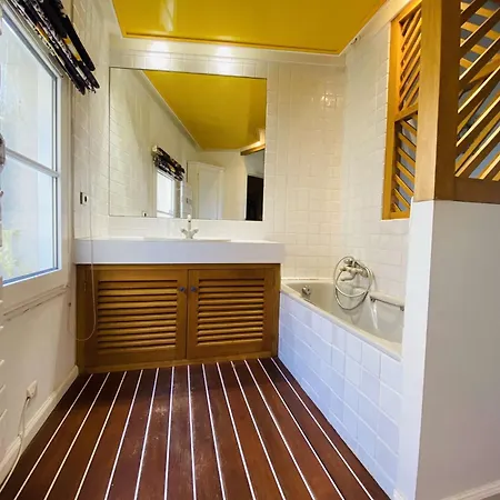 Charmante Face à La ! * La Flotte