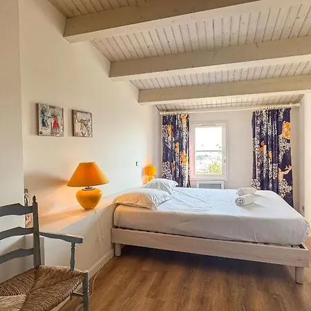 Villa Charmante Face à La ! La Flotte