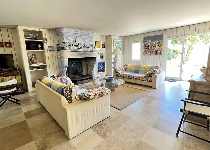 Charmante Face A La ! Villa La Flotte